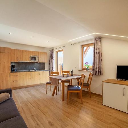 Innergasserhof Ferienwohnung Edelweiss San Martino In Passiria  Bagian luar foto