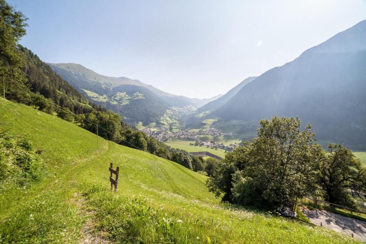 Innergasserhof Ferienwohnung Edelweiss San Martino In Passiria  Bagian luar foto